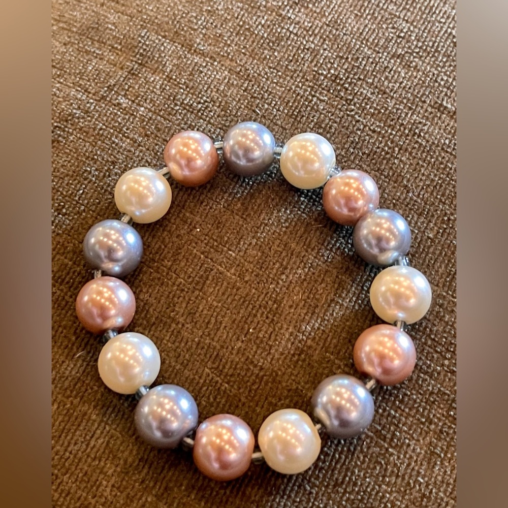 Silver, champagne and pearl bracelet
